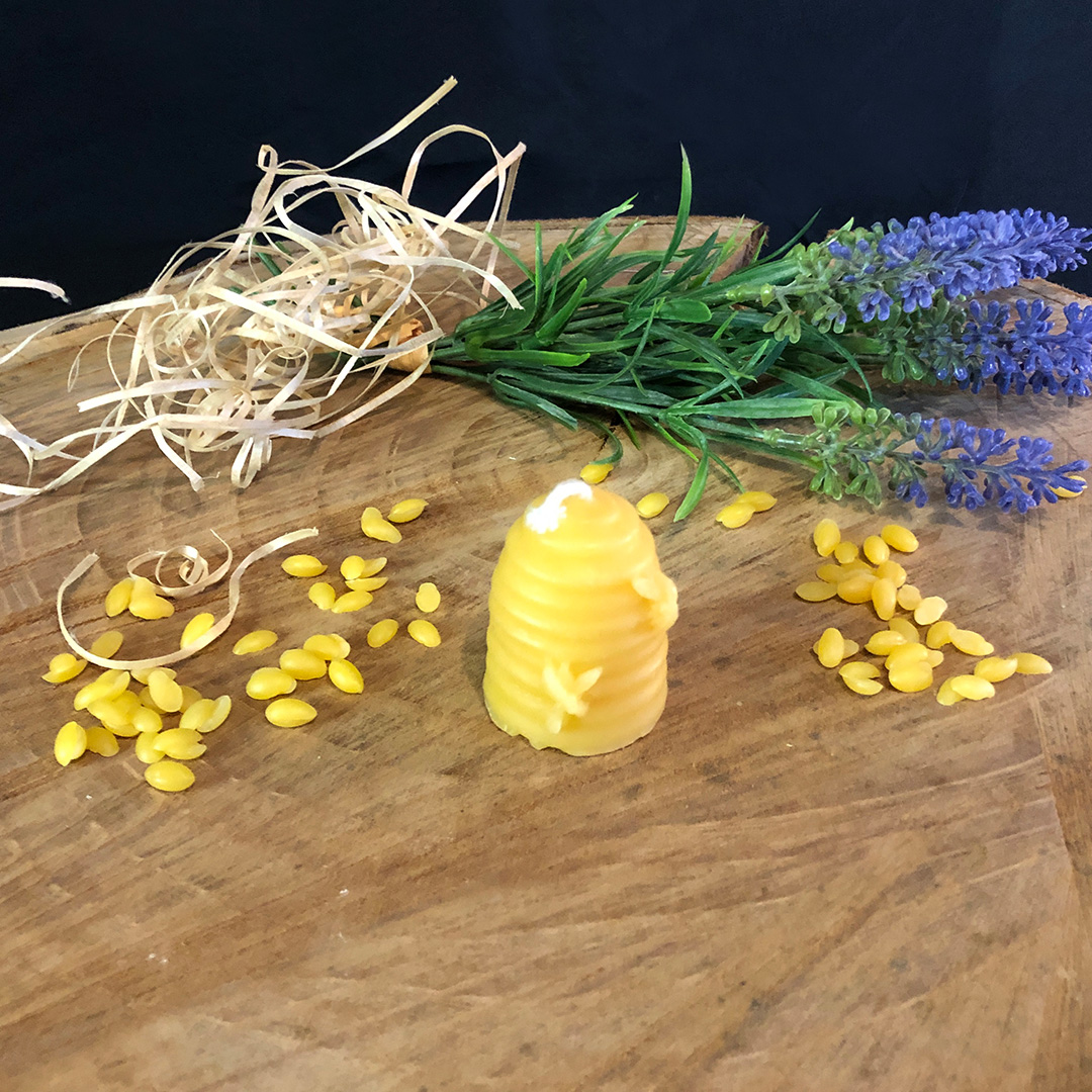 Bienenwachskerze "Bienenkorb rund" klein